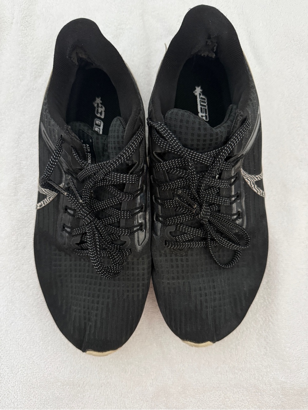 Nike Black Pegasus 39 Running Shoes